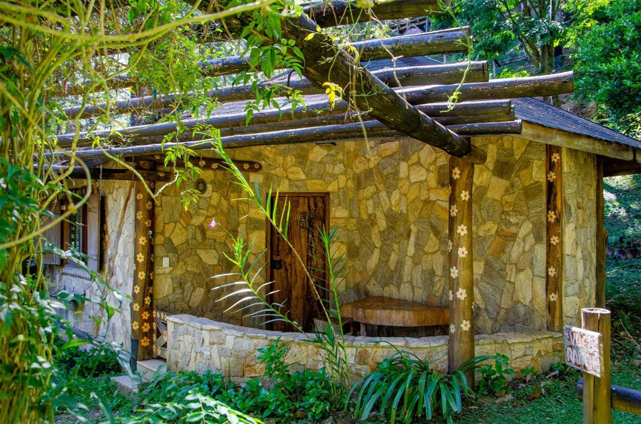 Pousada Rancho Das Framboesas วิสกอนจิ จิ เมาอา ภายนอก รูปภาพ